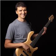 Clases de bajo eléctrico en Valencia, profesor titulado